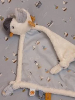 Doudou Carré Mouette - Sailors Bay - LITTLE DUTCH Bleu Grisé - Little Dutch -Jouets Pour Enfants doudou carre mouette sailors bay little dutch 3