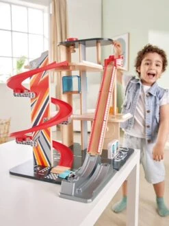 Garage Looping - HAPE Rouge - Hape -Jouets Pour Enfants garage looping hape 4